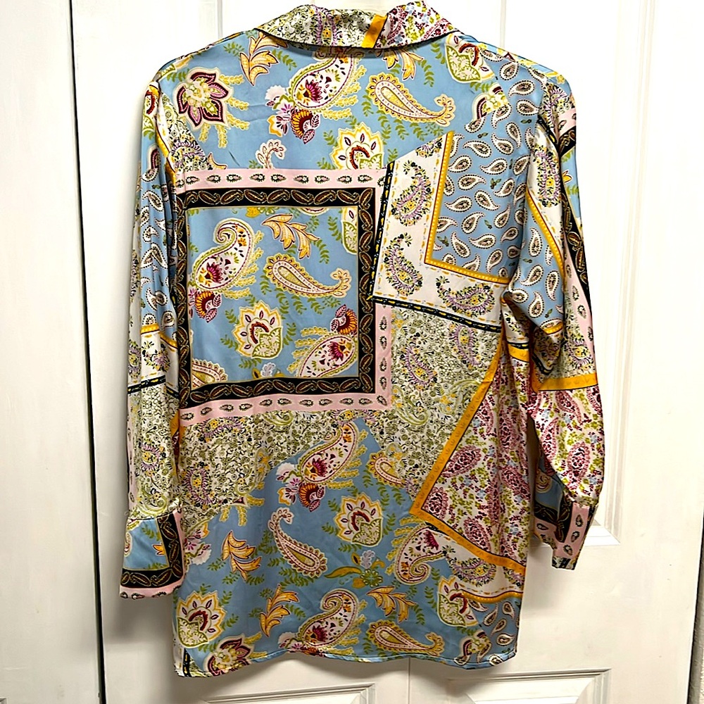 Cato Est. 1948 Multi Color Paisley Top size 14W / 16W - Picture 6 of 8